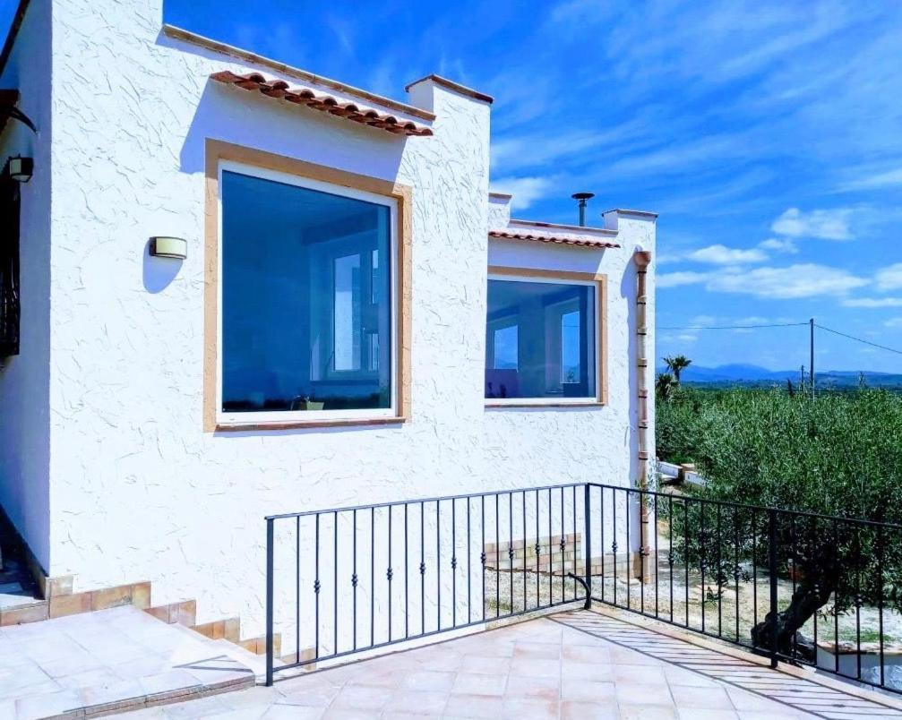 Villa Immersa In Oliveto Vista Mare Шакка Екстер'єр фото