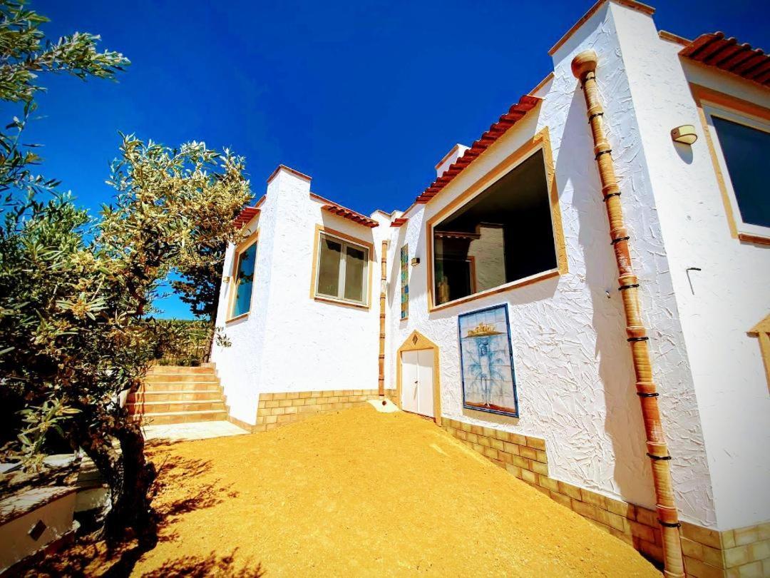 Villa Immersa In Oliveto Vista Mare Шакка Екстер'єр фото