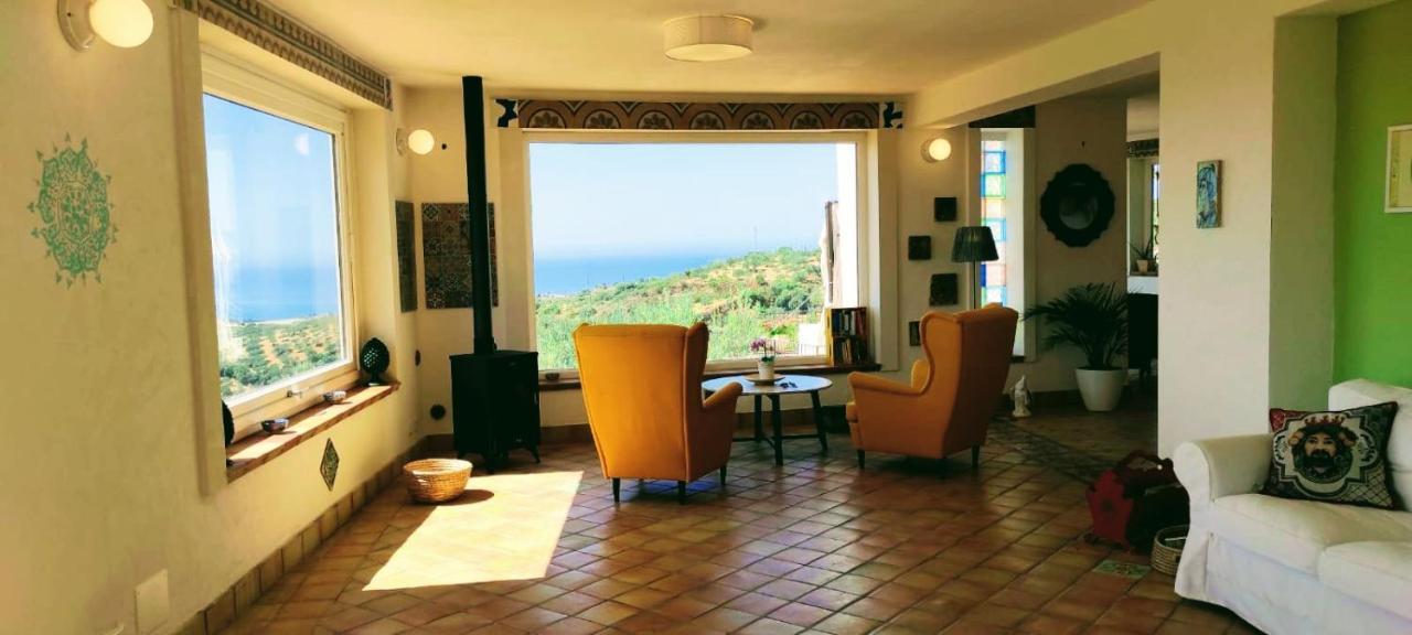 Villa Immersa In Oliveto Vista Mare Шакка Екстер'єр фото