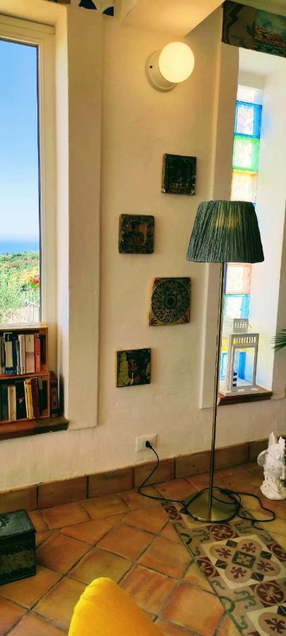 Villa Immersa In Oliveto Vista Mare Шакка Екстер'єр фото